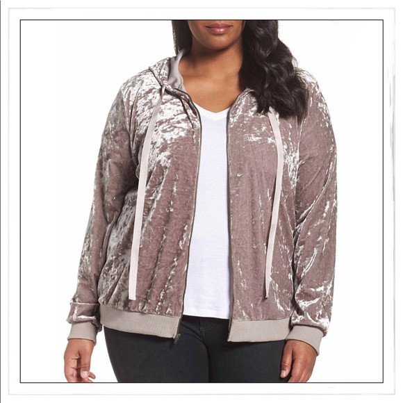 plus size velvet hoodie